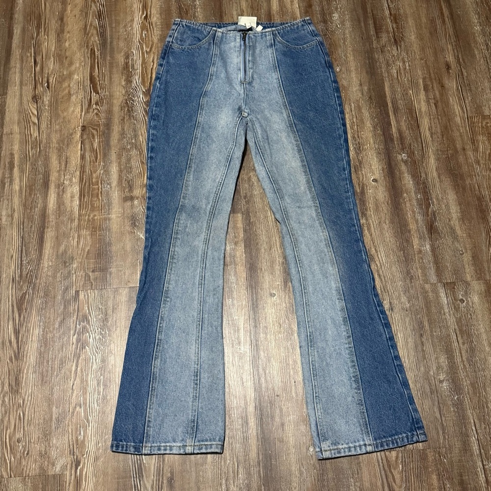 Milk It Two Toned Flare Jeans Women's 24 Zip Front High Rise Denim